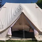 Helles Have Glamping Luxussátor Stege