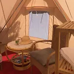 Luxussátor Helles Have Glamping Stege