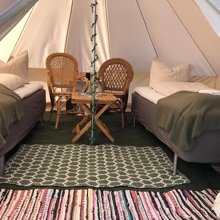 Helles Have Glamping ラグジュアリーテント スタイ