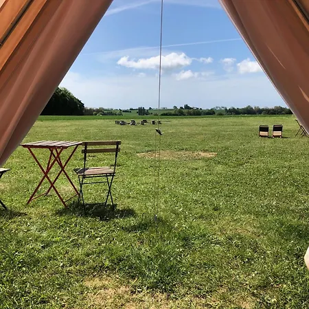 ラグジュアリーテント Helles Have Glamping *