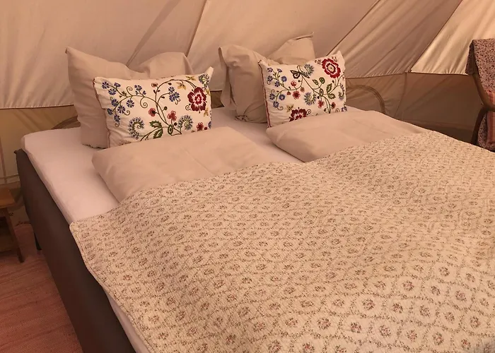 Helles Have Glamping 豪华帐篷 *